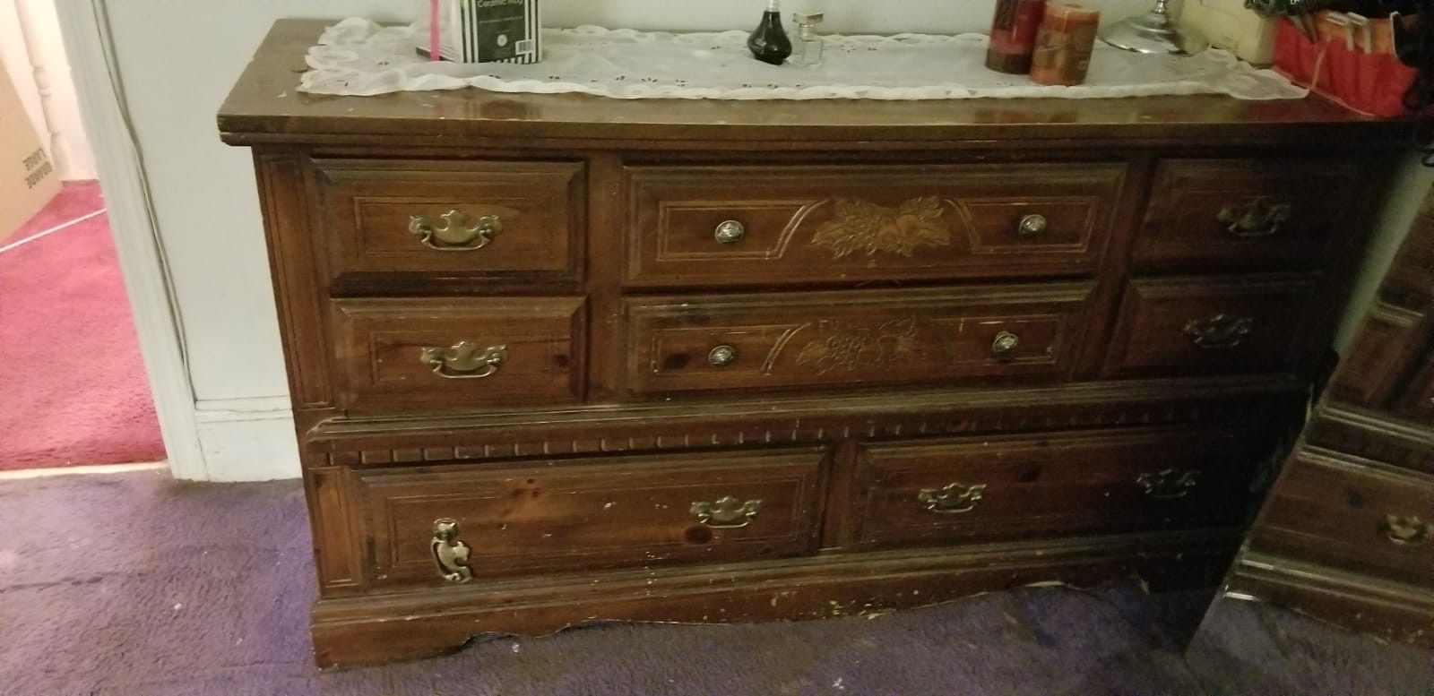 Bedroom dresser ....good condition