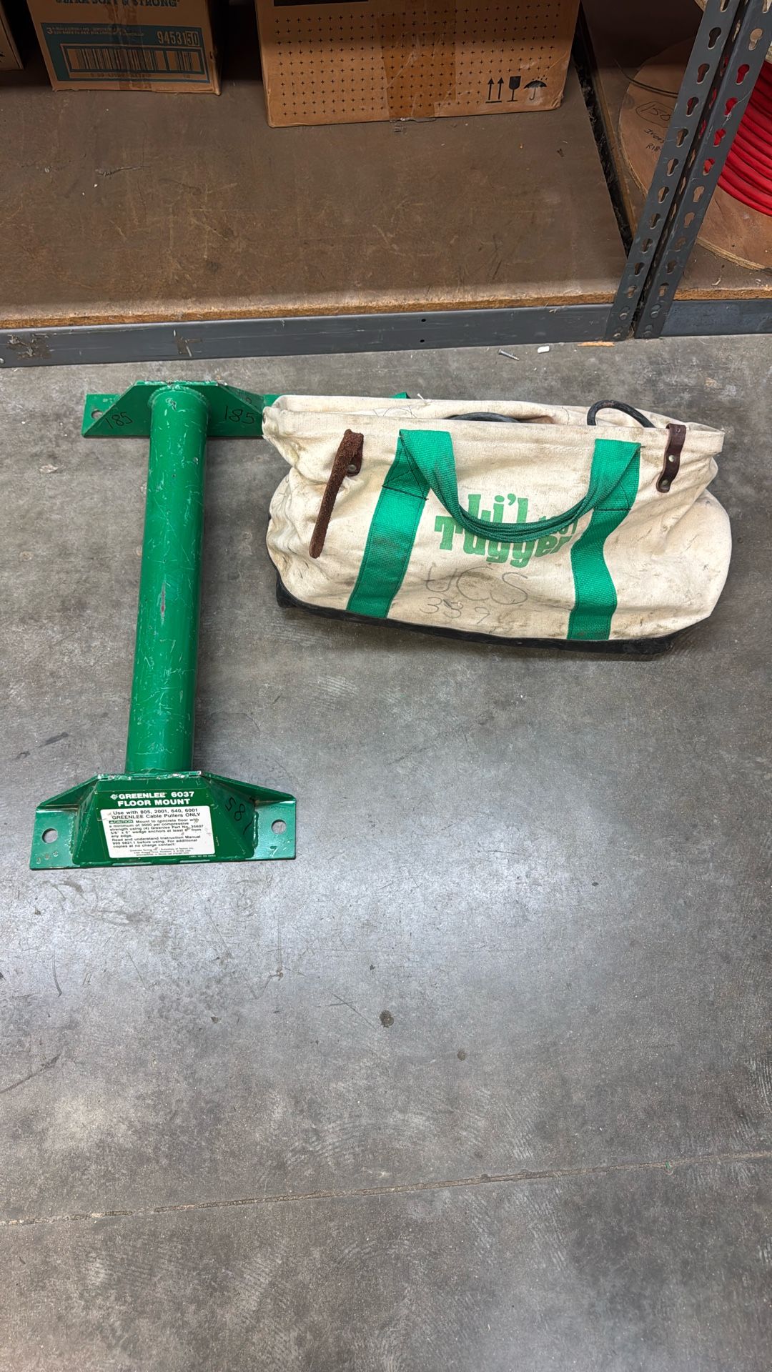 Cable Puller & Floor Mount - Greenlee