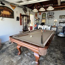 Pool Table 8ft ( Free Delivery & Set Up ) 