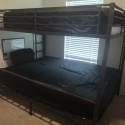 Bunk Bed, Great Condition, Both Mattress Included