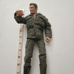 GI JOE CLASSIC MILITARY ACTION FIGURE 