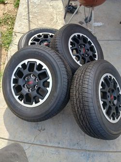 Trd 17s off road 6 lugs