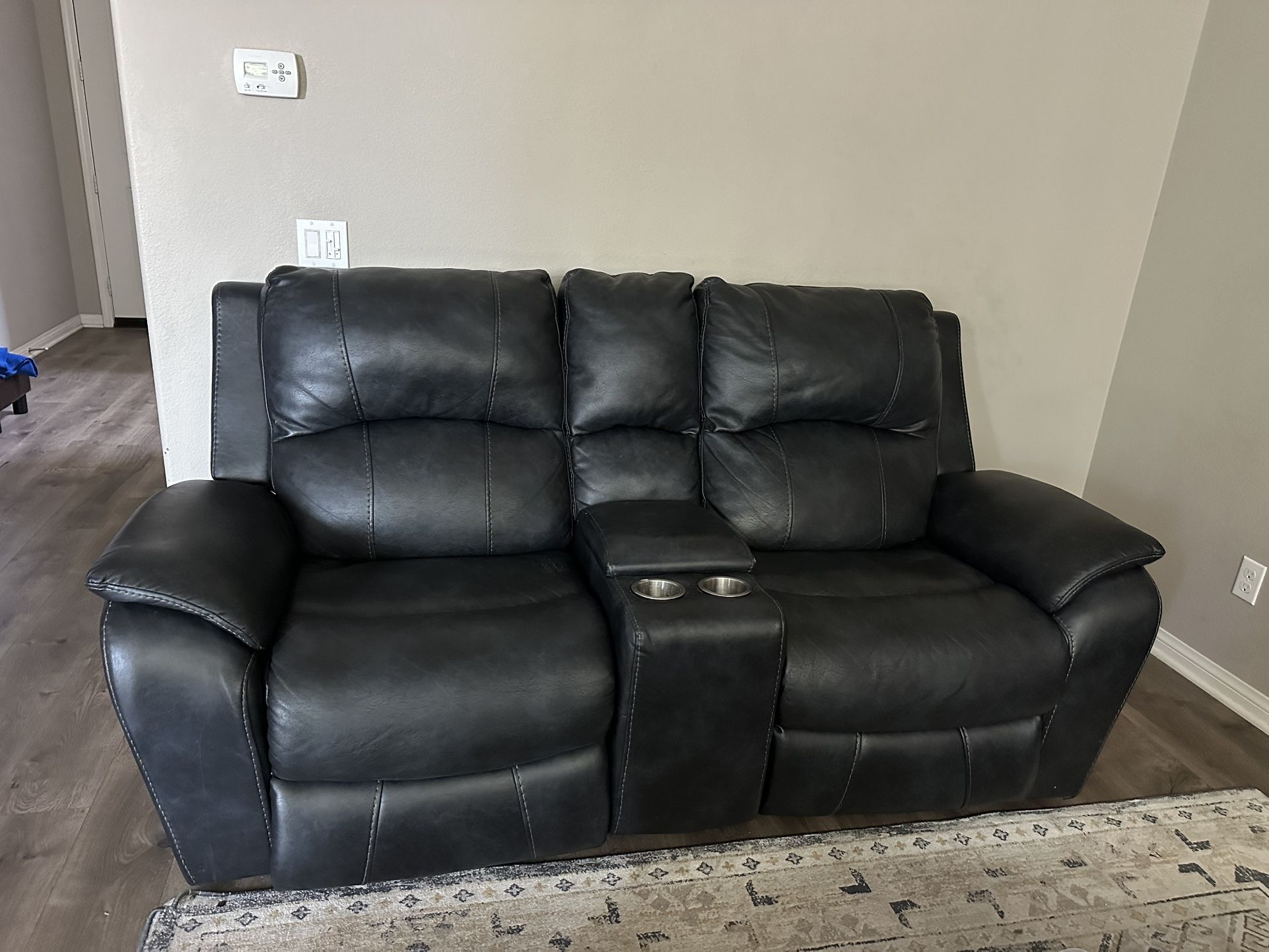 Power Reclining Love Seat
