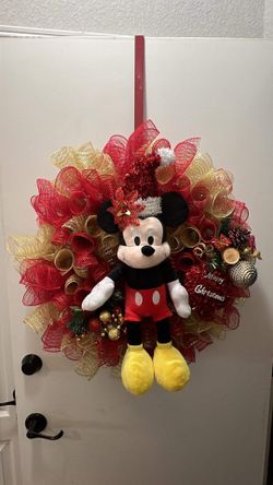 Mickey Mouse Christmas Wreath
