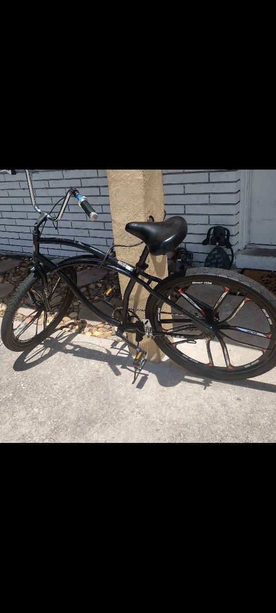 27" Hyper Cruiser First $200 Gets It !!!!