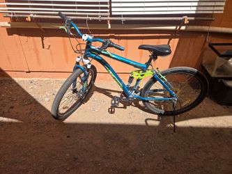 26" LADTES GENESIS V2100