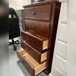 5 Drawer Dresser