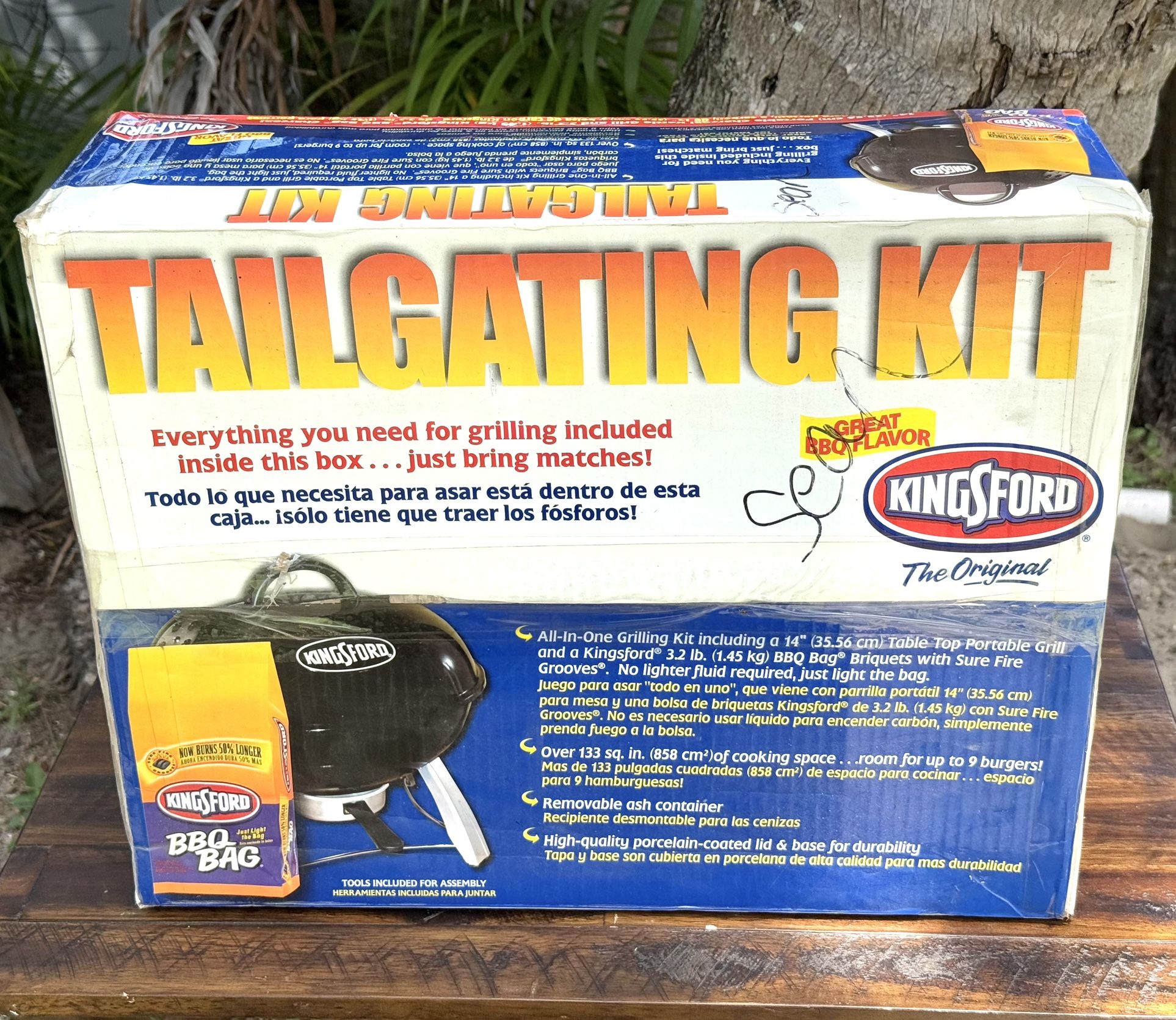 Kingsford Tailgating BBQ Kit – Portable Grill with Charcoal (Brand New)