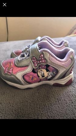 Girl shoes