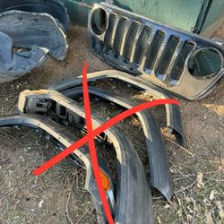 Jeep Grill And Wheel Well Liners 