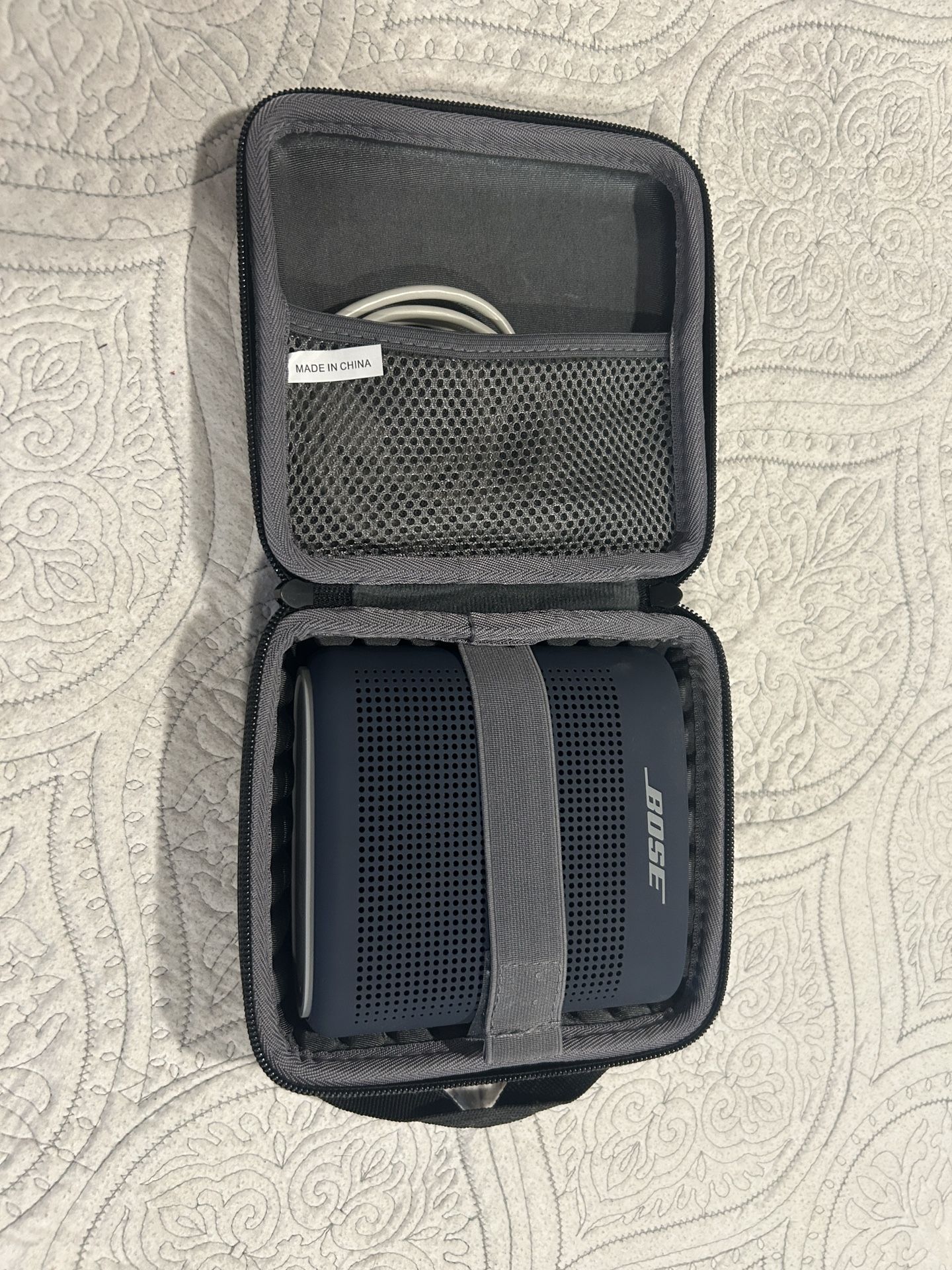 Nose Soundlink Color II Speaker With Case