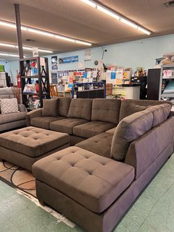 🔥Flash Deal🔥Brand New 2pc Reversible Sectional with Ottoman $899, Payment available, Delivery Available