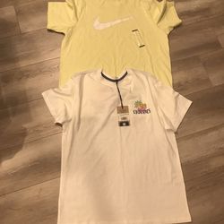 Nike Large T-Shirt with a free white T-Shirt