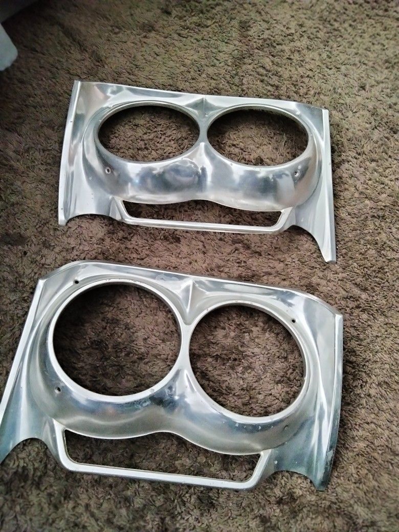 1962 Impala Headlight Bezels