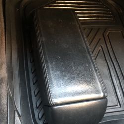2003 Honda Accord Arm Rest. 