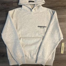 Essential Hoodie 