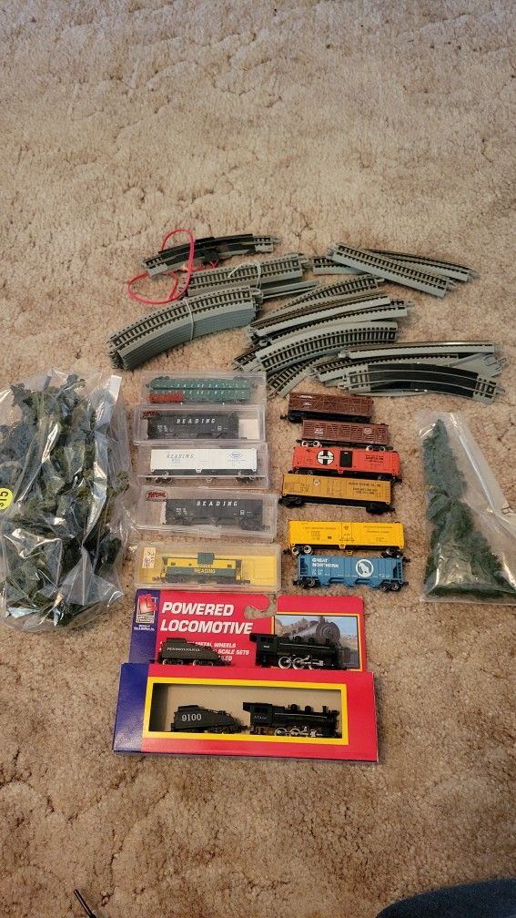 Lot Of "N" Scale Trains And Accesories