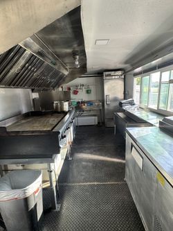 Mini Donuts Food Trailer (2021) Good Conditions 