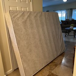 Queen Box Spring 