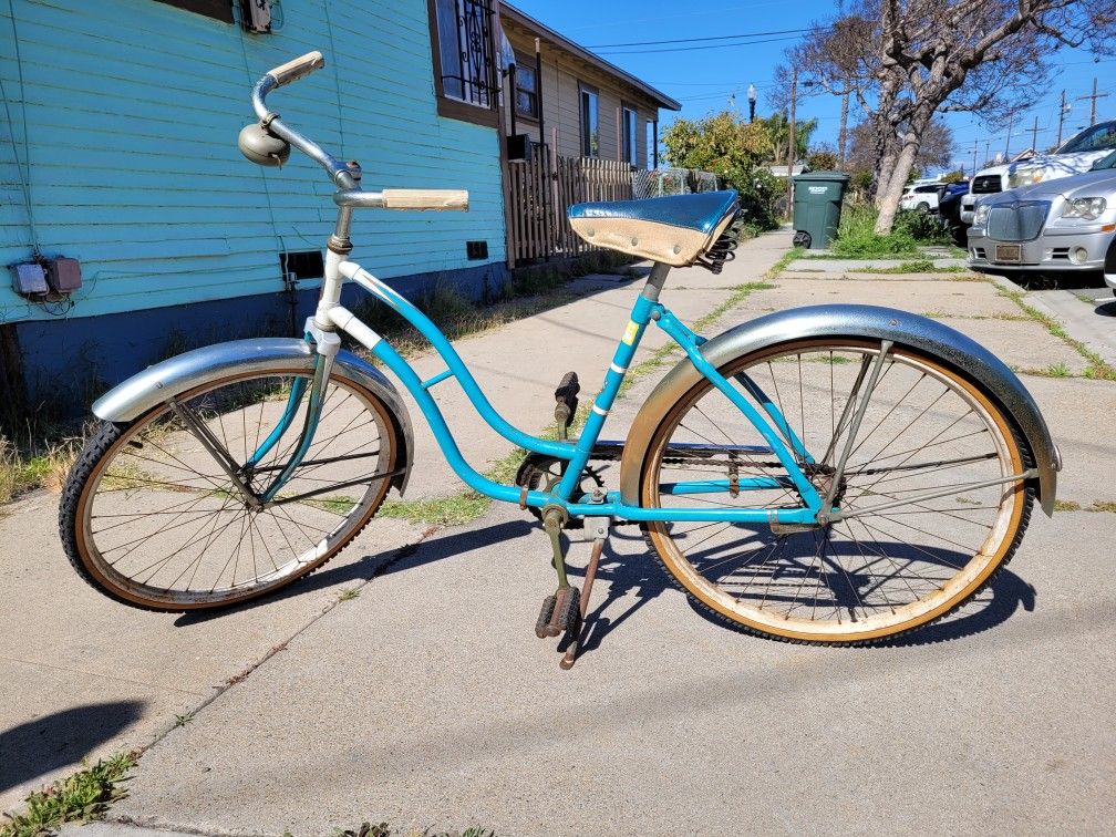 Cruiser Bike Vintage Pola Bear Circa 1950s
