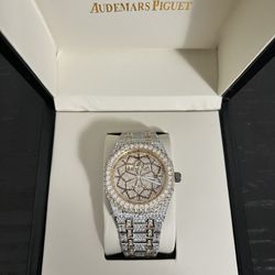 VVS1 Moissanite Audemars Piguet 
