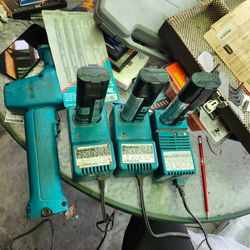 makita saw battery and blade for sixty five dollars