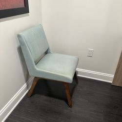 Modern Mint Dream Chair
