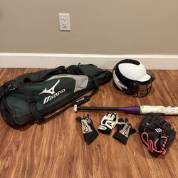 🥎 Softball Gear Bundle – Bat, Helmet, Glove, Bag & More 🥎