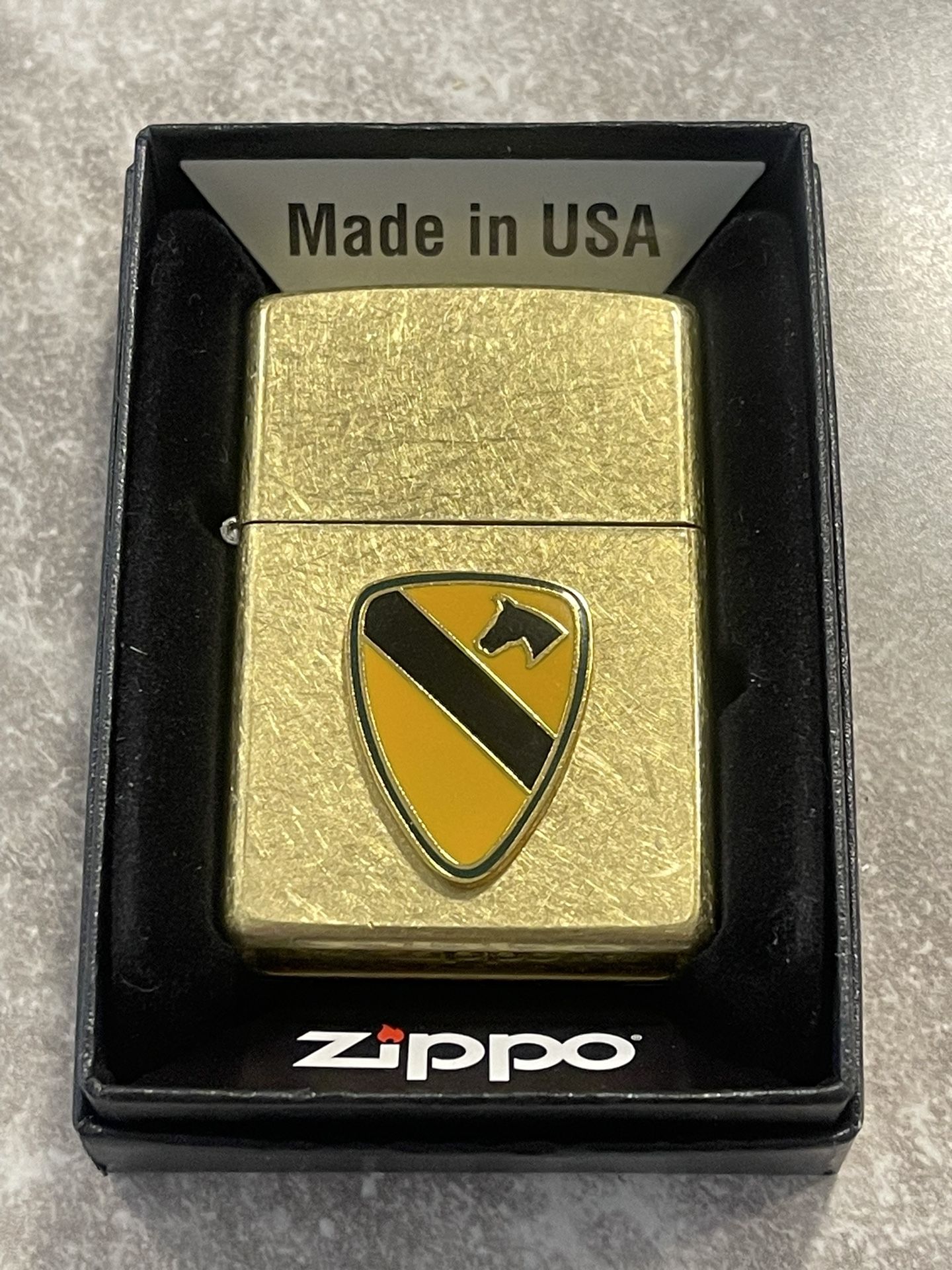 Zippo Military Lighter 1st Cavalry Division Street Brass