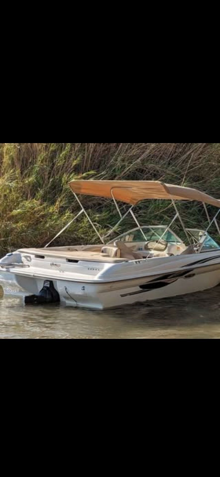 2000 Sea Ray model 180