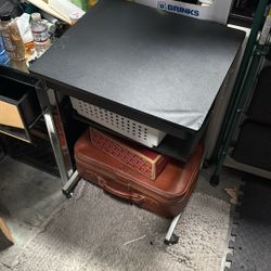 Rollable Desk With Drawer