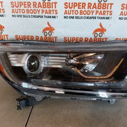 2017 CRV Passenger Halogen Headlight Complete Original 2022