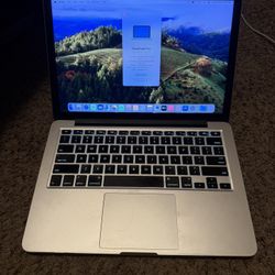 2013 MacBook Pro (13 inch, 8GB RAM, 256GB Storage)
