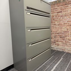 5‑Drawer Lateral File Cabinet – Light Gray Metal