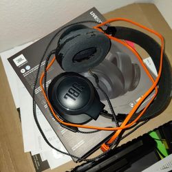 JBL Live 500 BT Over-ear Wireless HEADPHONE Black