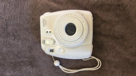 Fuji film instax mini 8 camera