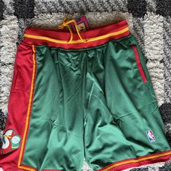 Seattle Super Sonics - XL Shorts