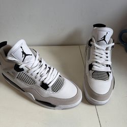 Jordan 4 Military Black 11.5