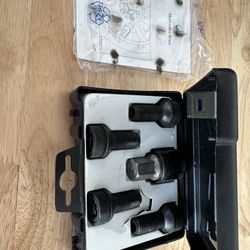 OEM Mercedes Benz Wheel Lock Kit