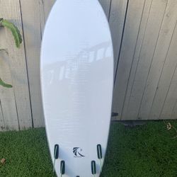 🏄🏻‍♀️🏄🏽‍♂️Raystreak 5’7 Soft Surf Board. Brand New In The Box, Still In Plastic Wrap
