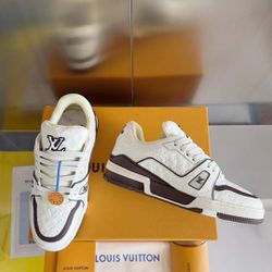 L  LV Trainer Sneaker 2024 SS White