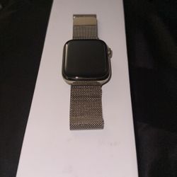 Apple Watch Series 7 45mm