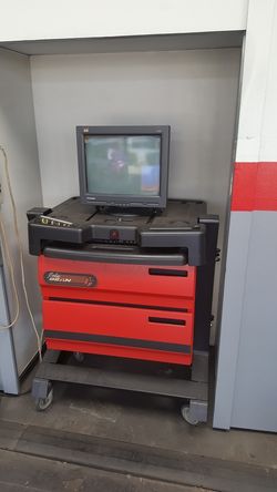 Snap on alignment machin