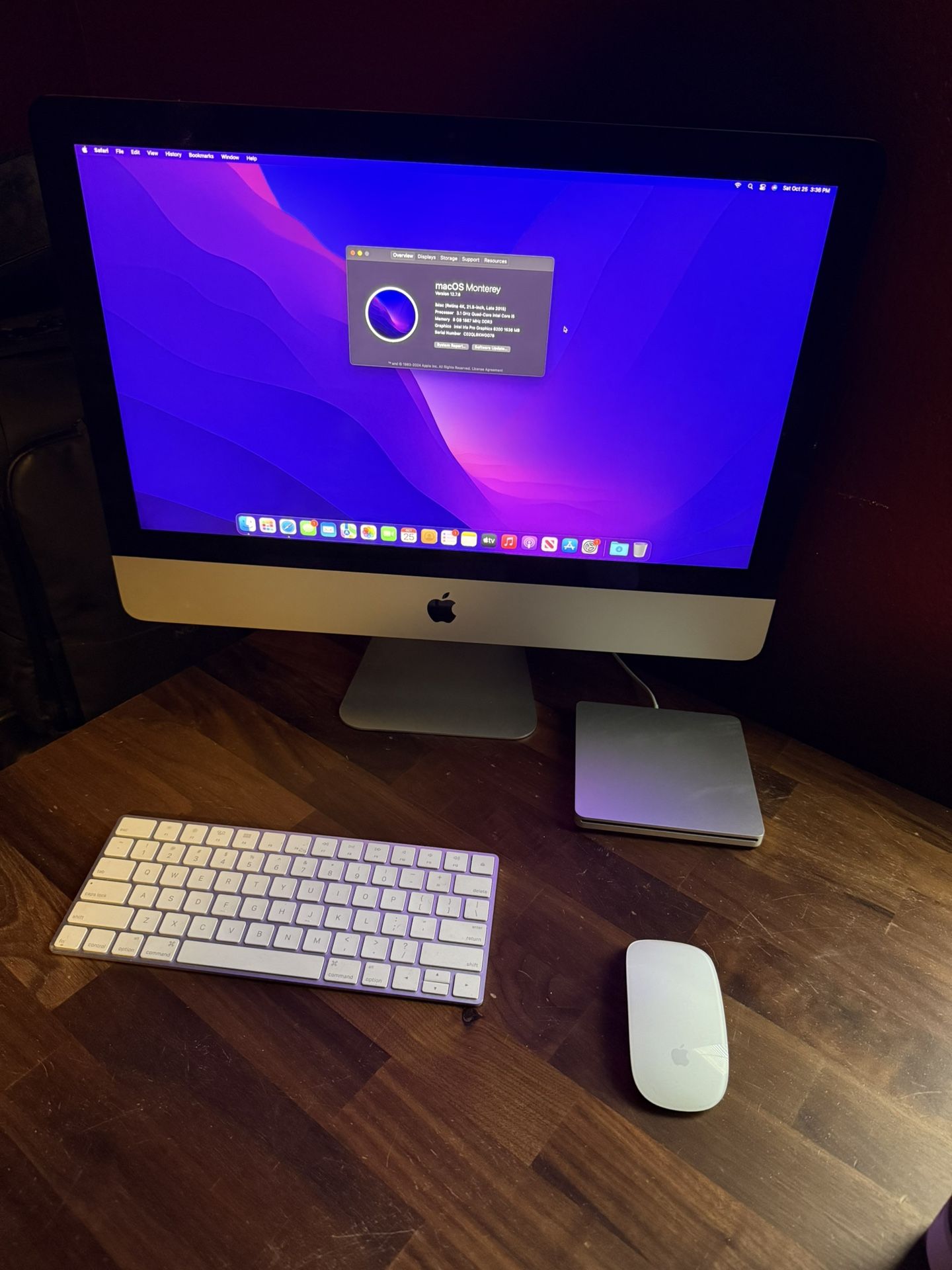 iMac (Retina 4K, 21.5-inch, Late 2015)