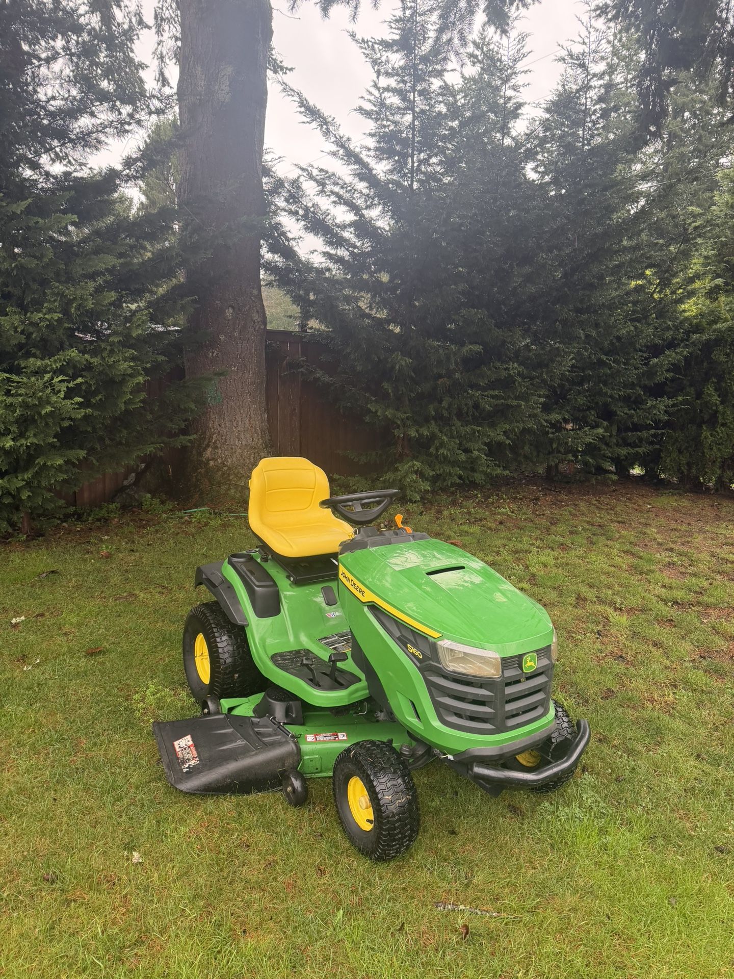 John Deere S160 Riding Mower Lawnmower