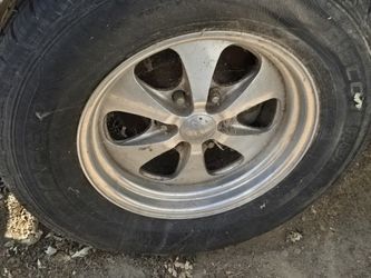 Set Of 4 6lug Like New Tires