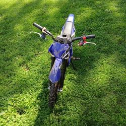 Mini Dirt Bike Syx Moto