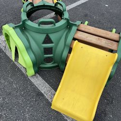 Small Toddler Playground with Slide $50 Reseda 91335