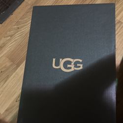 Men Ugg Size 9 Brand New 