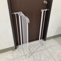 (NEW) $40 Walk Thru Baby Gate 35” Tall for 29-32” Wide Doorways Stairs, Safety Pet Dog Fence 